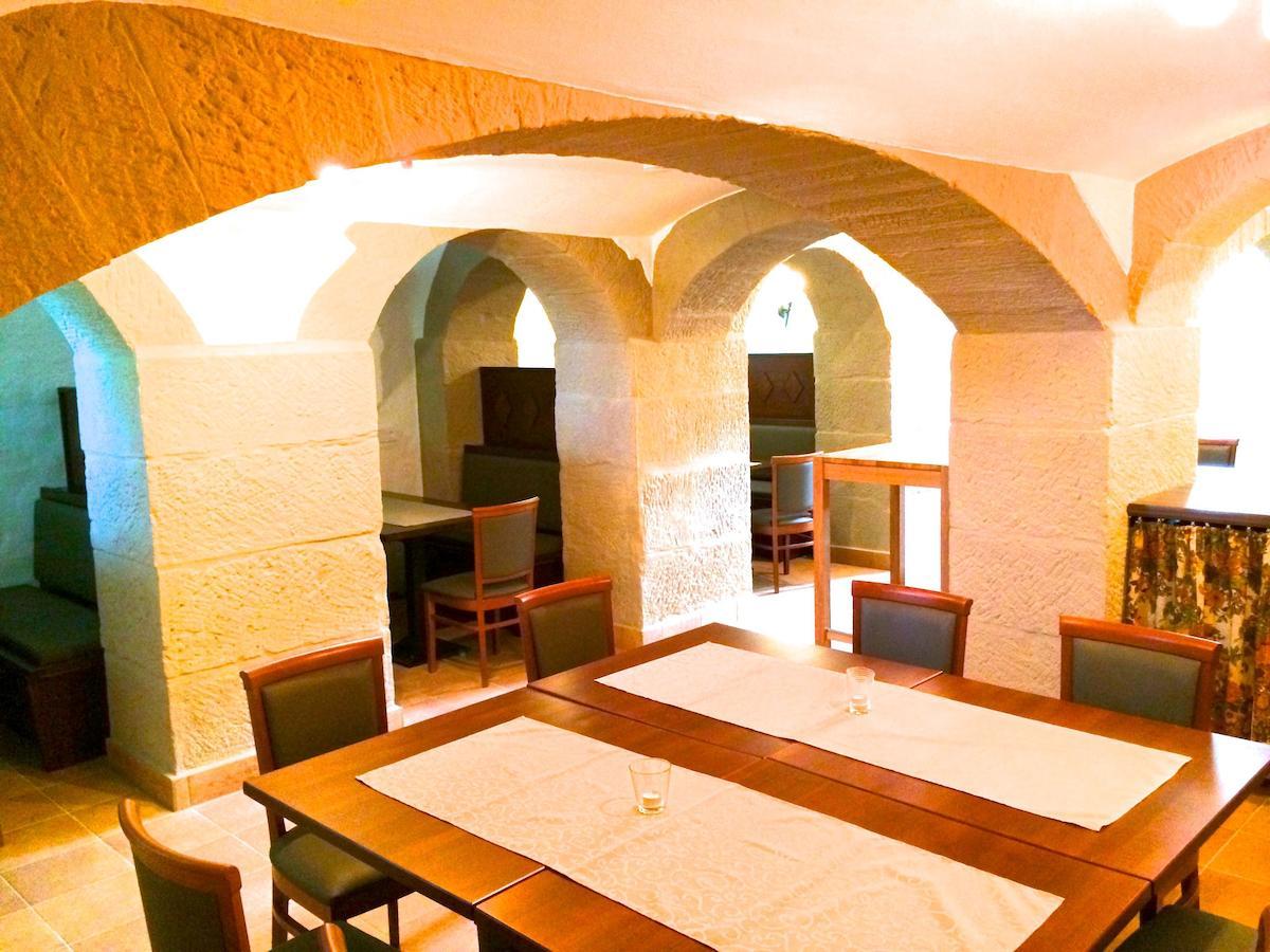 Hotel Garni Demmel & Cie Rohrsheim Bagian luar foto